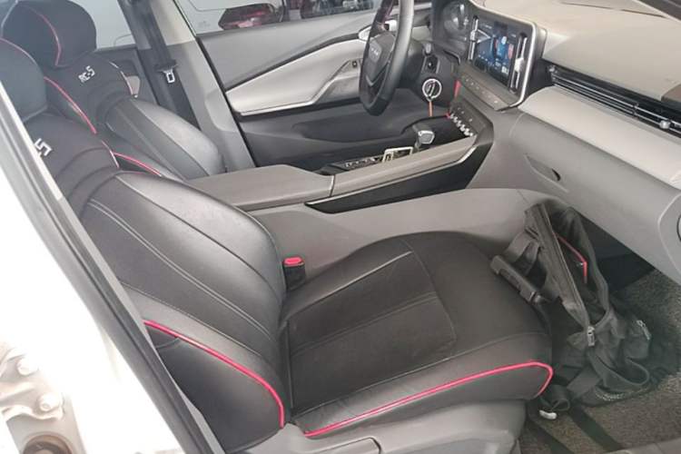 Used Baojun RC-5 2020 1.5L CVT Smart Elite Edition Right Front Seat