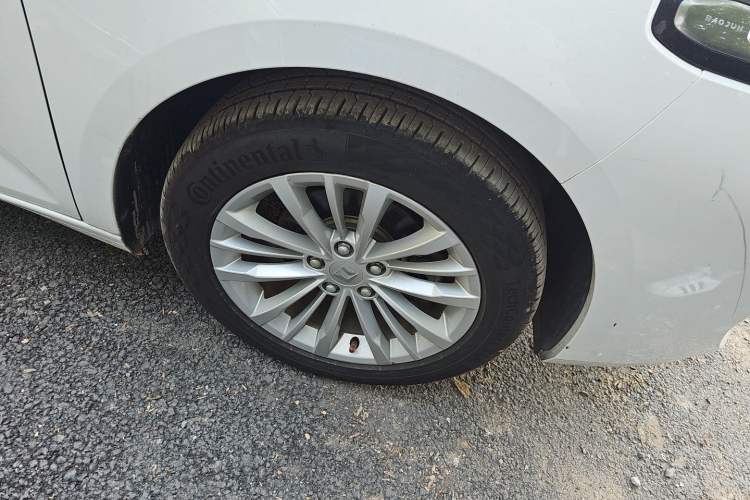 Used Baojun RC-5 2020 1.5T CVT Smart Luxury Edition Right Front Wheel Hub