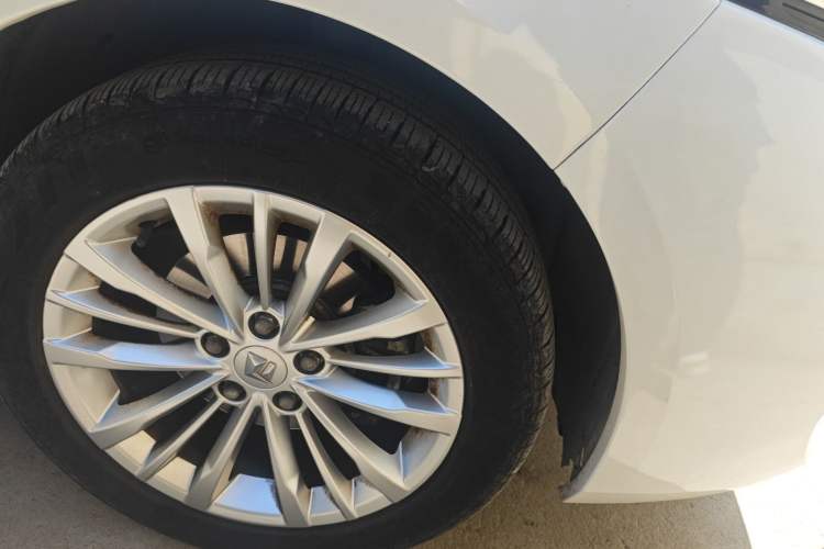 Used Baojun RC-5 2020 1.5T CVT Smart Luxury Edition Right Front Wheel Hub