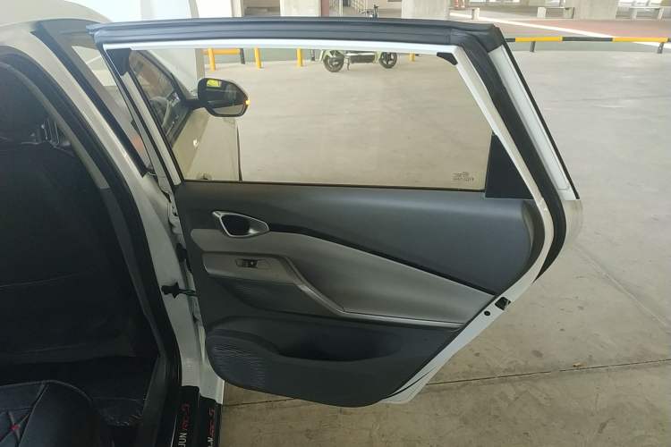 Used Baojun RC-5 2020 1.5L Manual Zhiyao Elite Edition Right Rear Door Interior