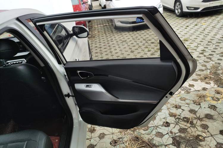 Used Baojun RC-5 2020 1.5T CVT Smart Shine Flagship Edition Right Rear Door Interior
