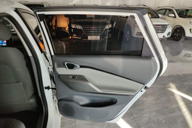 Used Baojun RC-5 2020 1.5L Manual Zhiyao Elite Edition Right Rear Door Interior