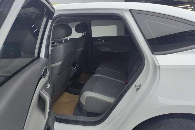 Used Baojun RC-5 2020 1.5T CVT Smart Luxury Edition Right Rear Seat
