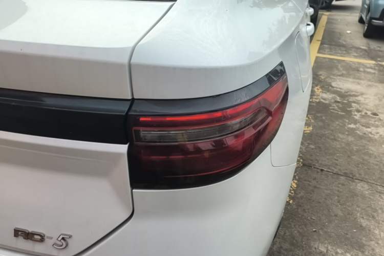 Used Baojun RC-5 2020 1.5L CVT Smart Elite Edition Right Rear Taillight