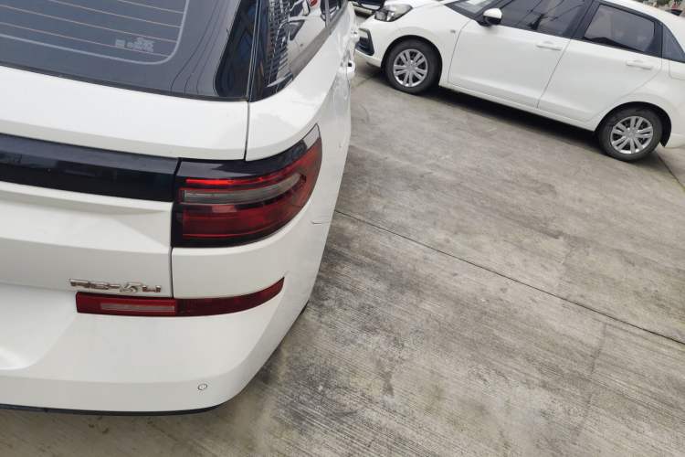 Used Baojun RC-5 2020 RC-5W 1.5T CVT Smart Luxury Edition Right Rear Taillight