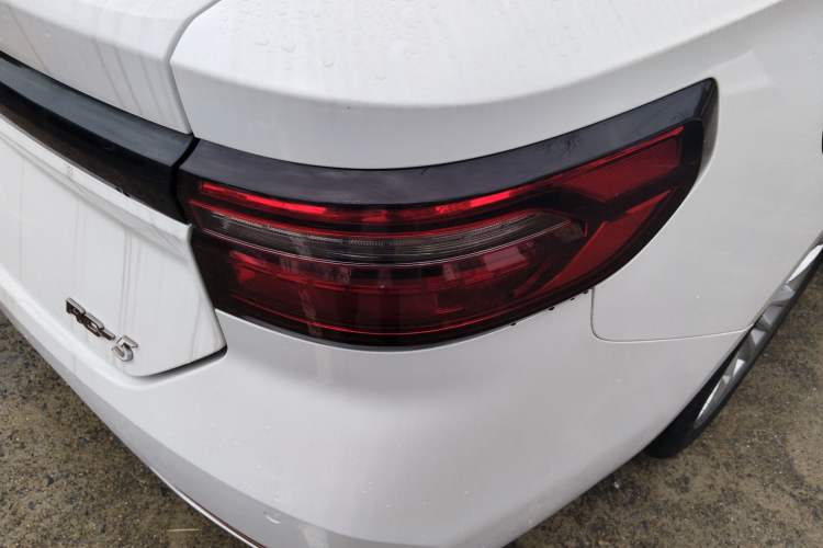 Used Baojun RC-5 2020 1.5T CVT Smart Luxury Edition Right Rear Taillight
