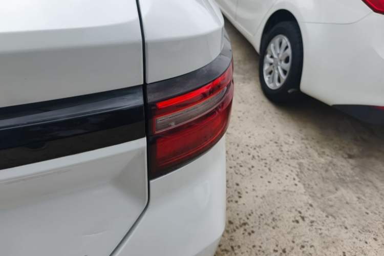 Used Baojun RC-5 2020 1.5L Manual Zhiyao Elite Edition Right Rear Taillight
