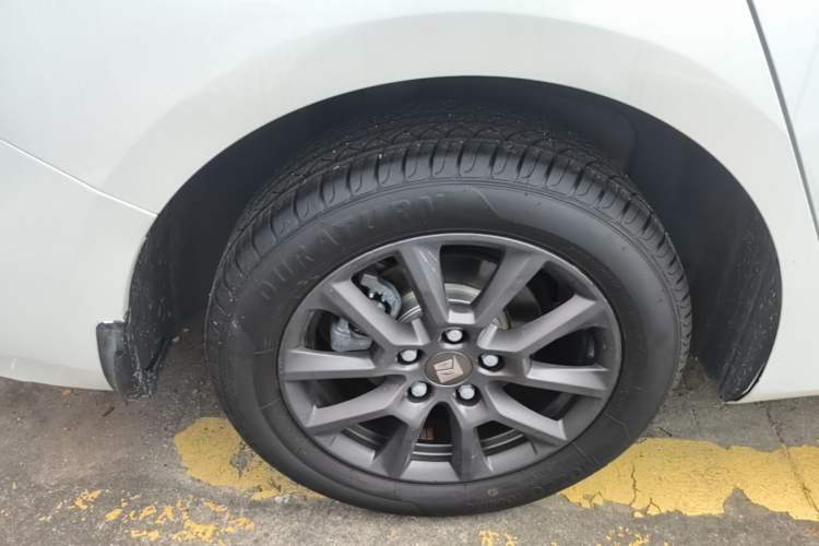 Used Baojun RC-5 2020 1.5L CVT Smart Elite Edition Right Rear Wheel Hub