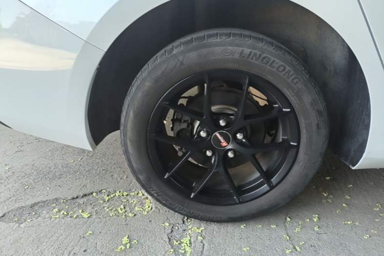 Used Baojun RC-5 2020 1.5L Manual Zhiyao Elite Edition Right Rear Wheel Hub
