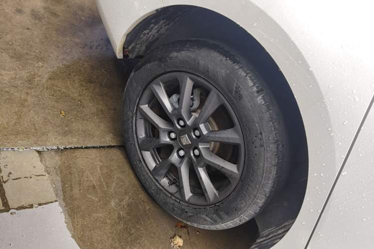 Used Baojun RC-5 2020 1.5L CVT Smart Elite Edition Right Rear Wheel Hub