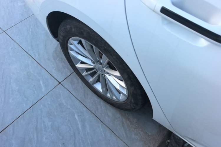 Used Baojun RC-5 2020 1.5T CVT Smart Shine Prestige Edition Right Rear Wheel Hub