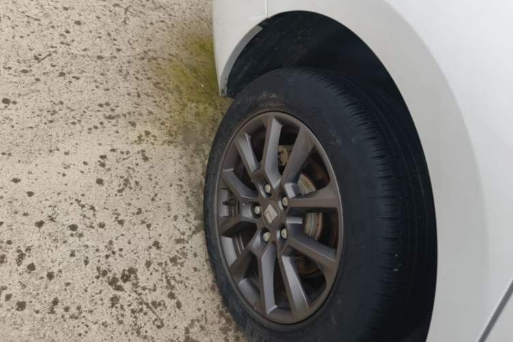 Used Baojun RC-5 2020 1.5L Manual Zhiyao Elite Edition Right Rear Wheel Hub