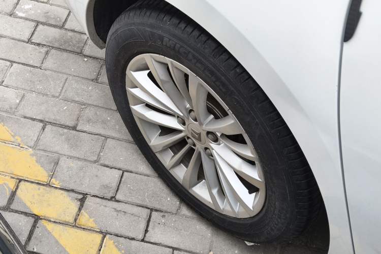 Used Baojun RC-5 2020 1.5T CVT Smart Luxury Edition Right Rear Wheel Hub