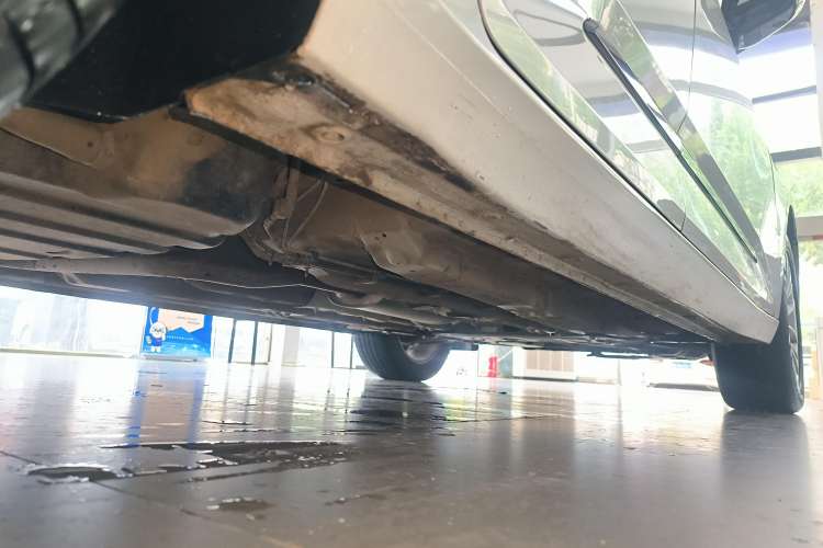 Used Baojun RC-5 2020 1.5T CVT Smart Shine Prestige Edition Right Side Sill