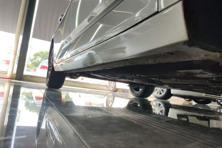 Used Baojun RC-5 2020 1.5L Manual Zhiyao Elite Edition Right Side Sill