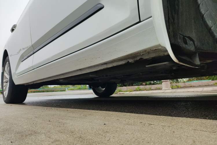 Used Baojun RC-5 2020 1.5T CVT Smart Luxury Edition Right Side Sill