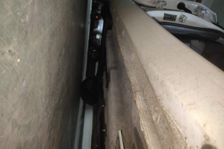 Used Baojun RC-5 2020 1.5T CVT Smart Shine Prestige Edition Right Side Sill