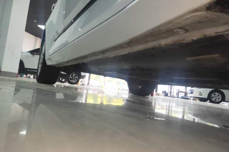 Used Baojun RC-5 2020 1.5T CVT Smart Luxury Edition Right Side Sill