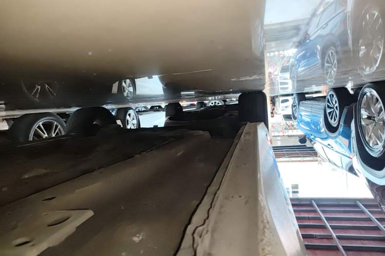 Used Baojun RC-5 2020 1.5T CVT Smart Shine Flagship Edition Right Side Sill