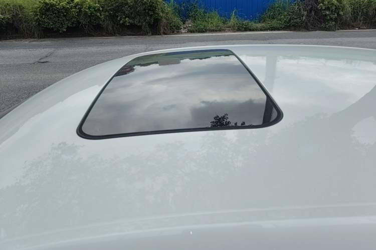 Used Baojun RC-5 2020 1.5T CVT Smart Shine Prestige Edition Roof