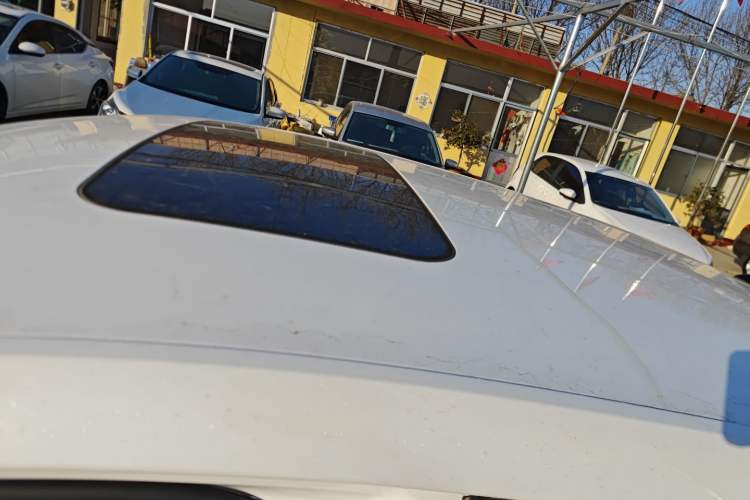 Used Baojun RC-5 2020 1.5L Manual Smart Luxury Edition Roof