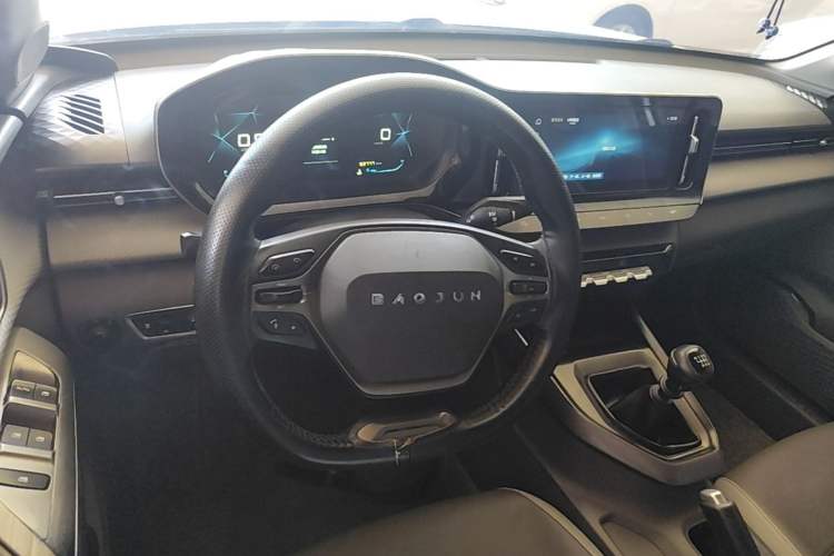 Used Baojun RC-5 2020 1.5L Manual Zhiyao Elite Edition Steering Wheel