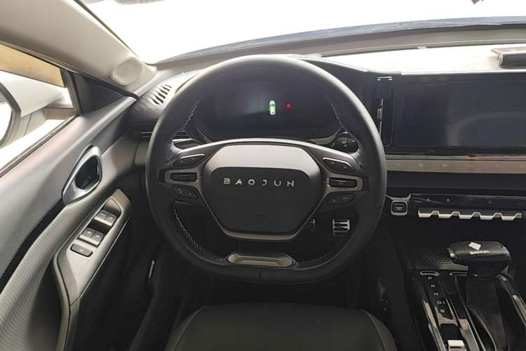 Used Baojun RC-5 2020 1.5T CVT Smart Luxury Edition Steering Wheel