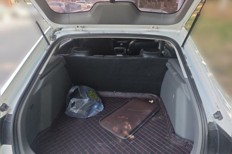 Used Baojun RC-5 2020 1.5L Manual Zhiyao Elite Edition Trunk