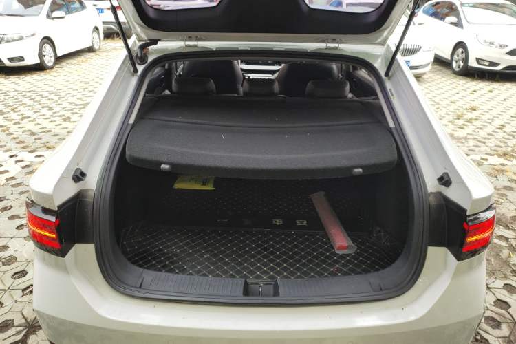 Used Baojun RC-5 2020 1.5T CVT Smart Shine Flagship Edition Trunk
