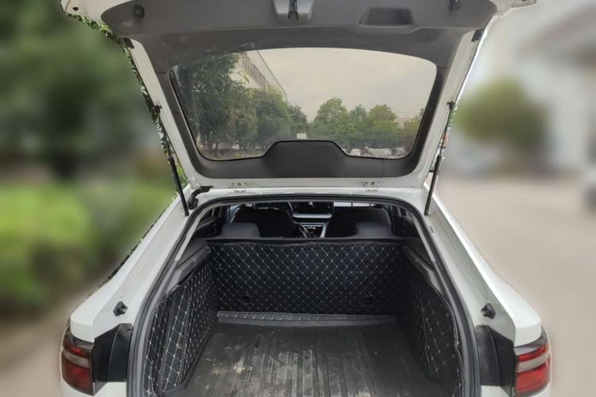 Used Baojun RC-5 2020 1.5L CVT Smart Elite Edition Trunk