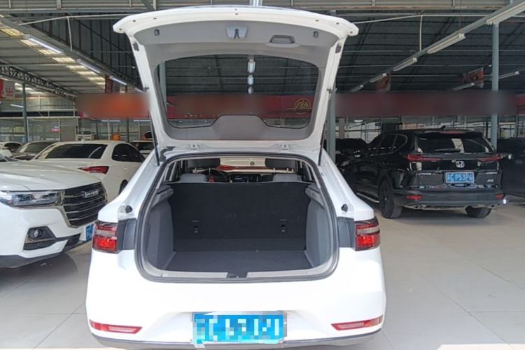 Used Baojun RC-5 2020 1.5L CVT Smart Elite Edition Trunk