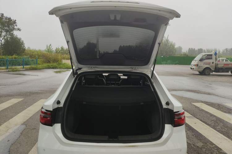 Used Baojun RC-5 2020 1.5T CVT Smart Luxury Edition Trunk