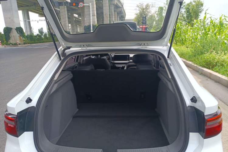 Used Baojun RC-5 2020 1.5L CVT Smart Elite Edition Trunk