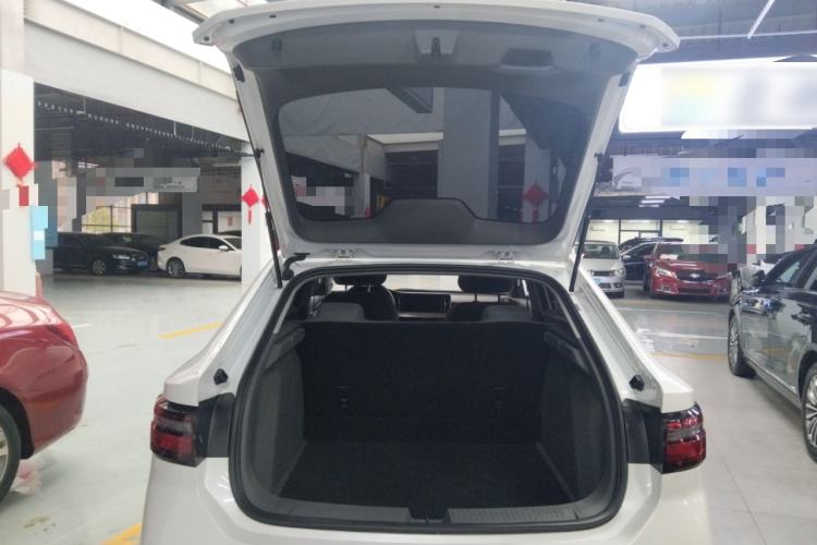 Used Baojun RC-5 2020 1.5L CVT Smart Elite Edition Trunk