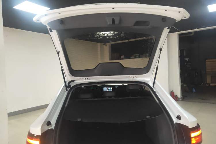 Used Baojun RC-5 2020 1.5T CVT Smart Luxury Edition Trunk