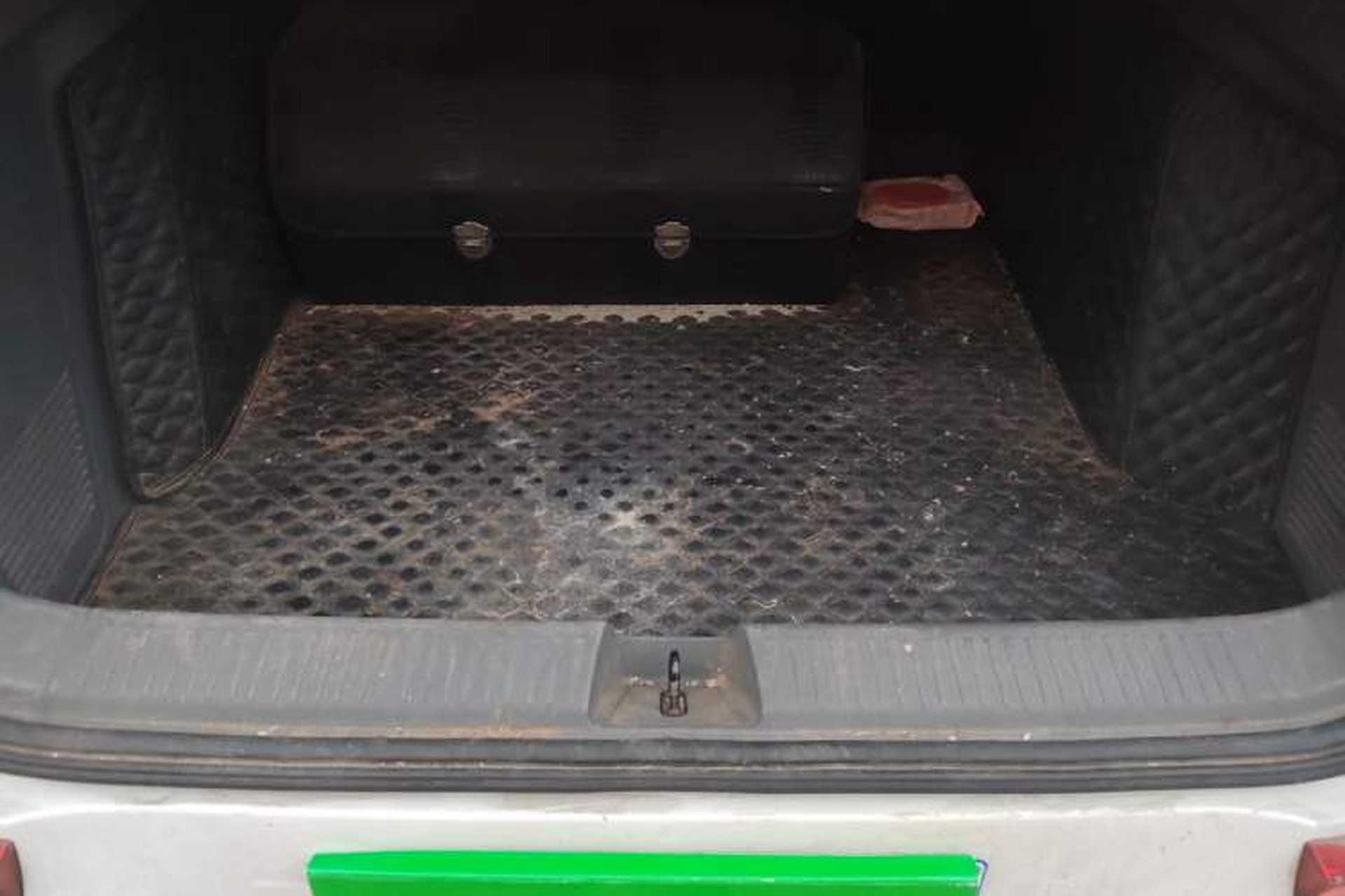 Used Baojun RC-5 2020 RC-5W 1.5L Manual Zhizhao Elite Edition Trunk