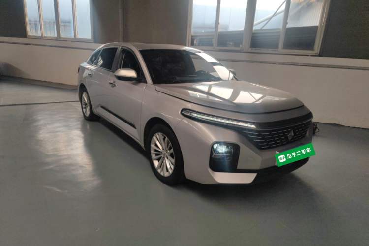 Used Baojun RC-5 2020 1.5T Manual Smart Luxury Edition Exterior 2