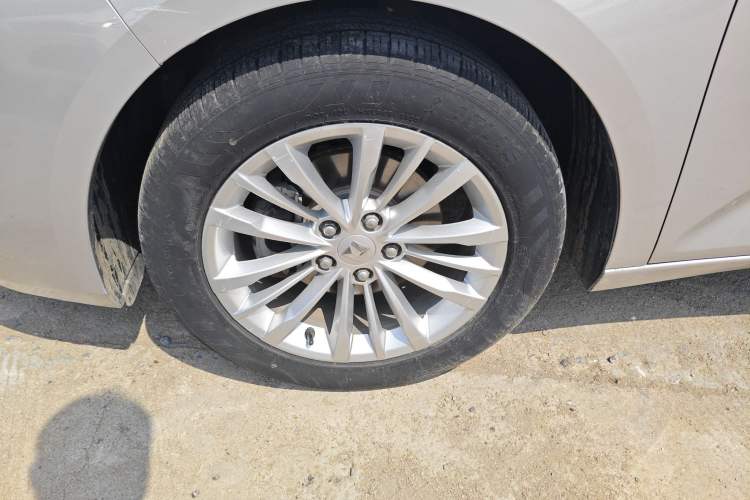 Used Baojun RC-5 2020 1.5T CVT Smart Shine Prestige Edition Exterior 4