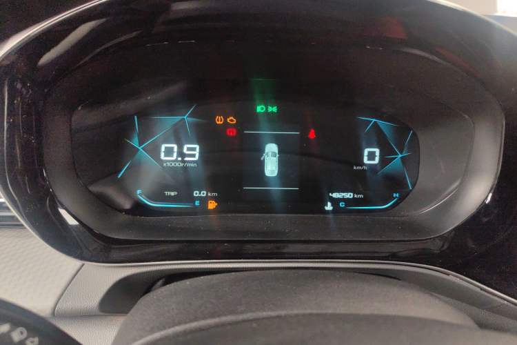 Used Baojun RC-5 2020 1.5T Manual Smart Luxury Edition Instrument Cluster