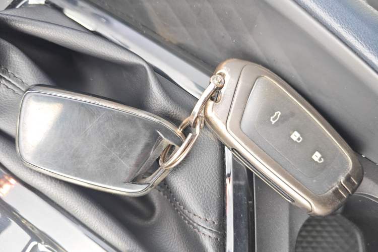 Used Baojun RC-5 2020 1.5T CVT Smart Shine Prestige Edition Interior 1