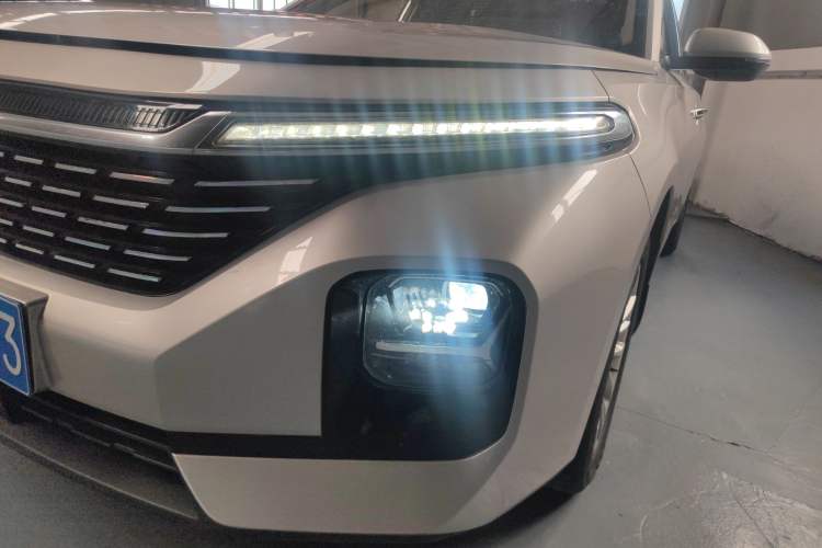 Used Baojun RC-5 2020 1.5T Manual Smart Luxury Edition Left Front Headlight