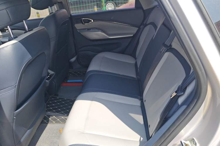 Used Baojun RC-5 2020 1.5T CVT Smart Shine Prestige Edition Left Rear Seat