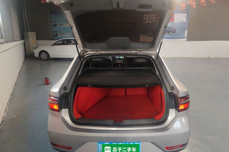 Used Baojun RC-5 2020 1.5T Manual Smart Luxury Edition Trunk