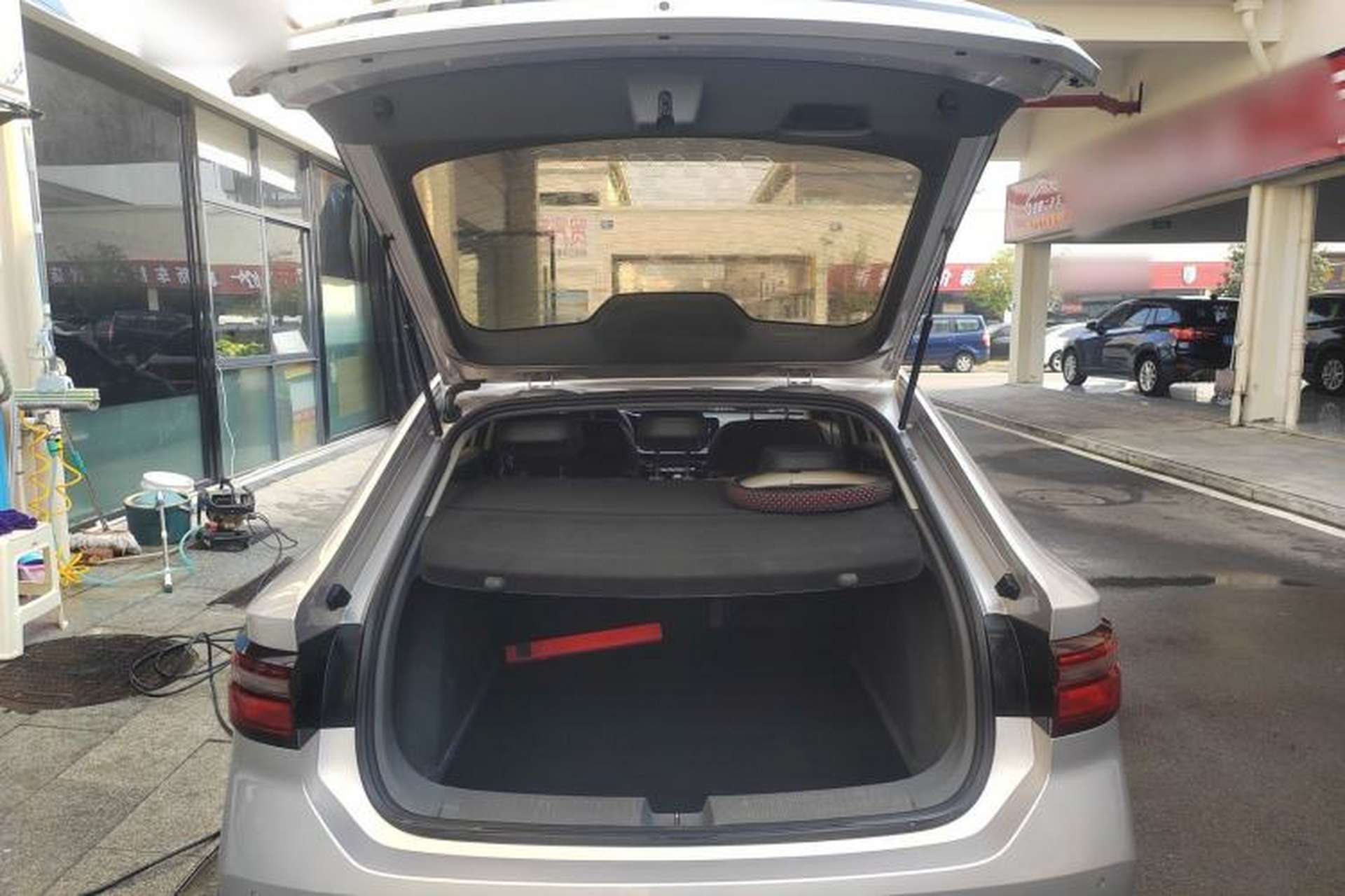 Used Baojun RC-5 2020 1.5T Manual Smart Luxury Edition Trunk