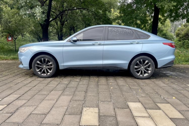 Used Baojun RC-6 2019 1.5T Manual Elite Version with 24-Hour Online Service Exterior 3