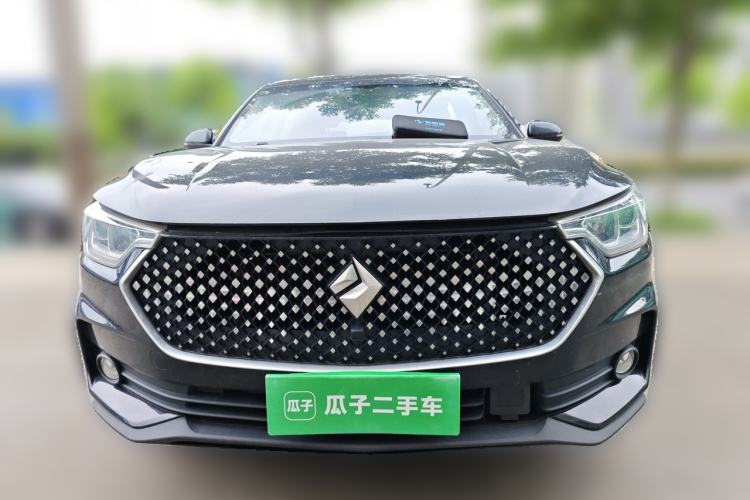 Used Baojun RC-6 2019 1.5T CVT 24-Hour Online Luxury Edition Front