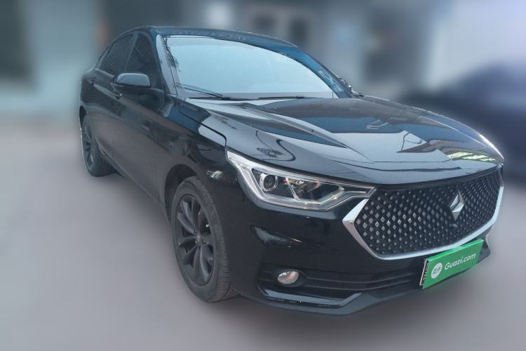 Used Baojun RC-6 2019 1.5T Manual 24-Hour Online Luxury Version Front Right 45 Deg