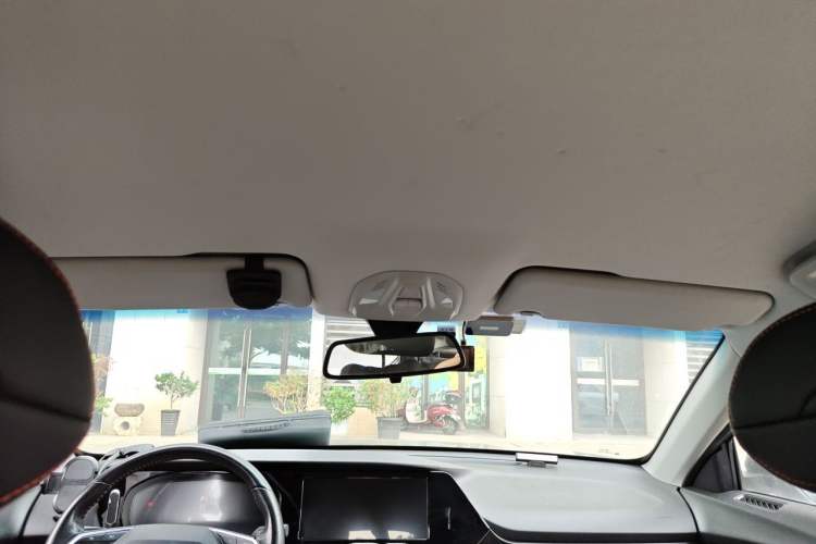 Used Baojun RC-6 2019 1.5T CVT 24-Hour Online Luxury Edition Headliner