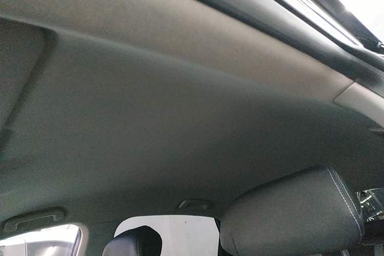 Used Baojun RC-6 2019 1.5T CVT Elite Version with 24-Hour Online Service Headliner
