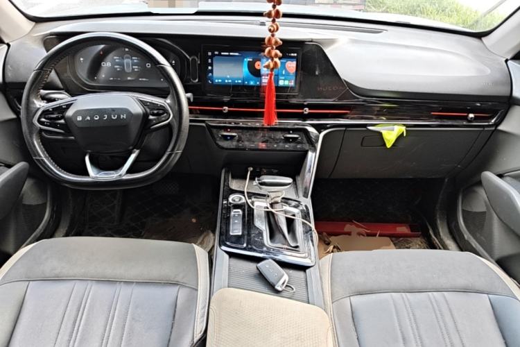 Used Baojun RC-6 2019 1.5T CVT 24-Hour Online Luxury Edition Center Console